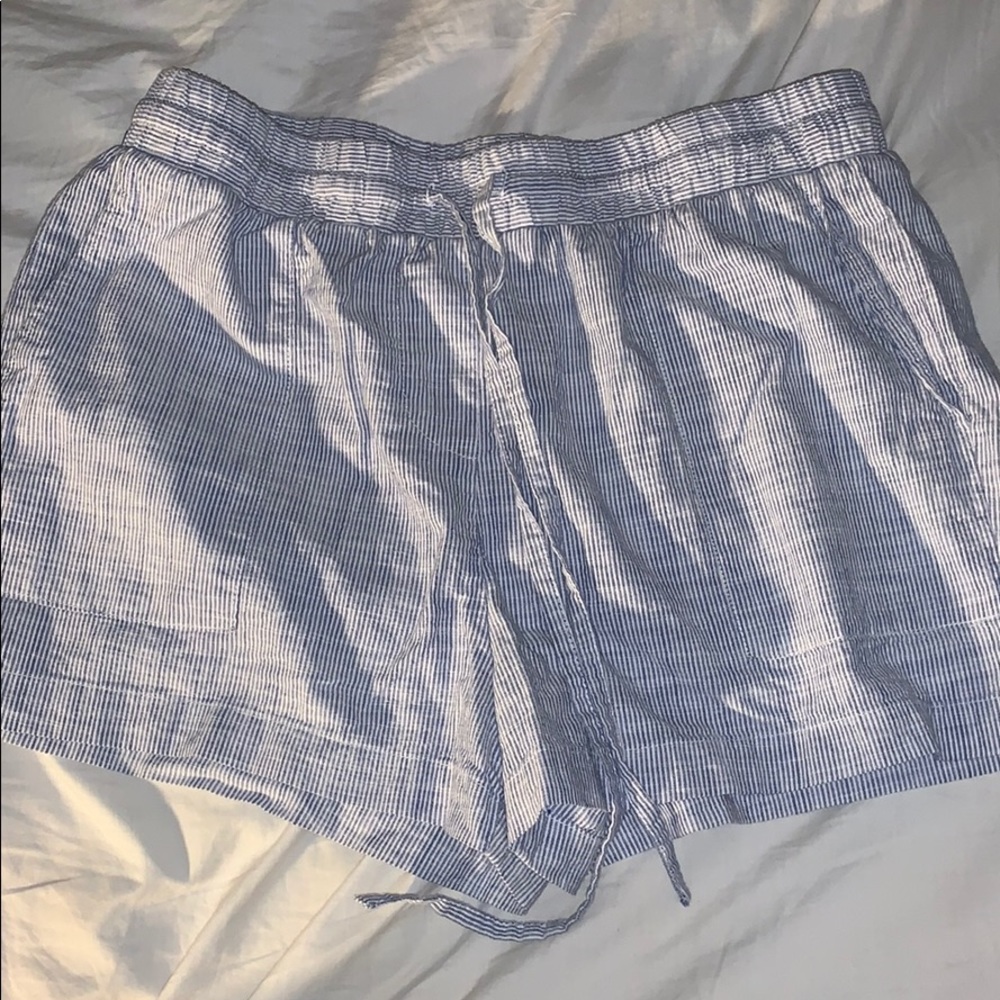 Kenneth Cole striped short size small grey/white